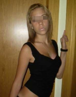 Jolie petite blonde de 22 ans cherche plan Q sur Caen