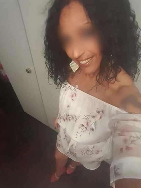 Beurette de Lyon fais des plans sexe discrets