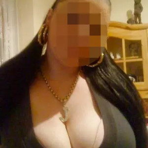 Femme ronde ici pour du sexe à Toulouse