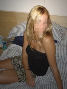 Rencontre avec une petite blonde de Saint-Brieuc