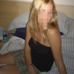 Rencontre avec une petite blonde de Saint-Brieuc