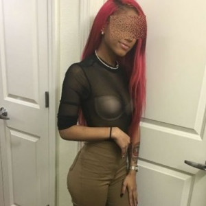 Charmante fille métisse de Dunkerque pour rencontre sexe avec homme mature