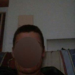 Homme seul cherche une compagne de jeu sur Dinan