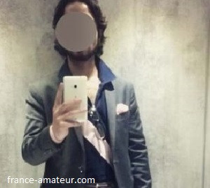 Homme qui découvre le libertinage dans le 43000