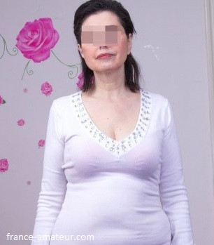 Femme de 62 ans cherche sex-friend sur Brest
