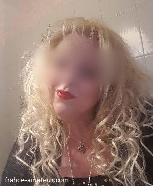 Plan cul réel et gratuit à Paris 6eme avec Mathilde