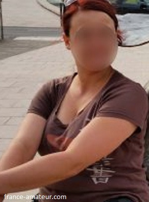 Bretonne de 42 ans pour rendez-vous sexe à Brest