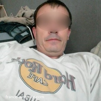 Homme non complexée pour rencontre sur Bordeaux