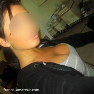 Beurette de Nice choisit des rencontres coquines