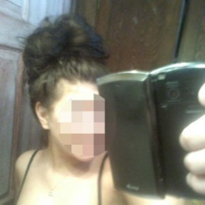 Zephyrine33 cherche plan sexe Bordeaux
