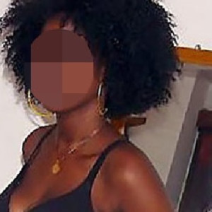 Femme de Guyane à Cayenne cherche un mec chaud