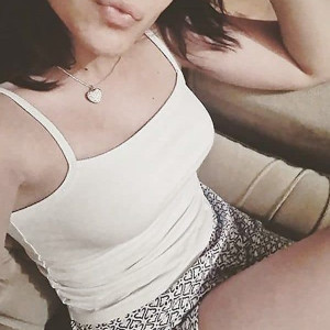 Julie tentée pour rencontre coquine sur Joigny