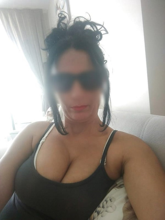 Lamia de Rennes pour rencontre sexe discrète