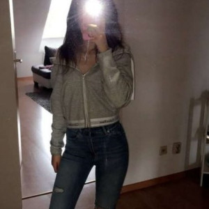 Manon désire un rdv coquin sur Strasbourg